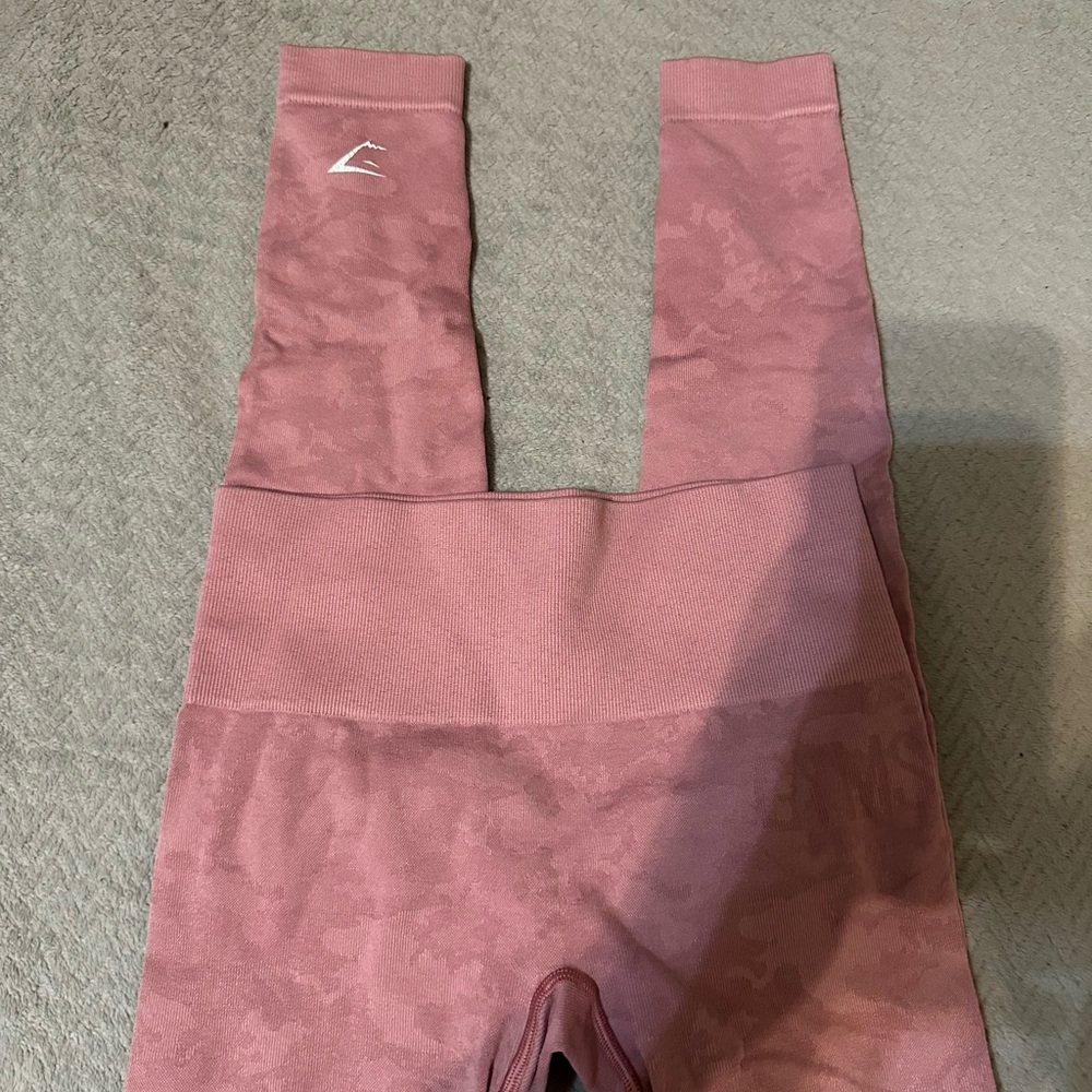 Pink Camouflage Leggings gymshark